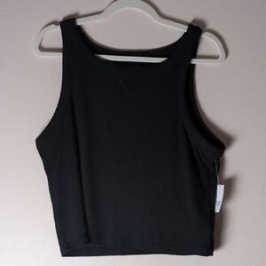 Gap Womans Cropped Black Sleeveless Rib Tank Camisole